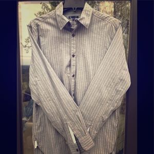 Men’s Gap button down